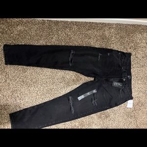 New Forever 21 jeans, straight,distressed,black
